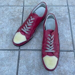 Alfredo Bannister Leather sneakers